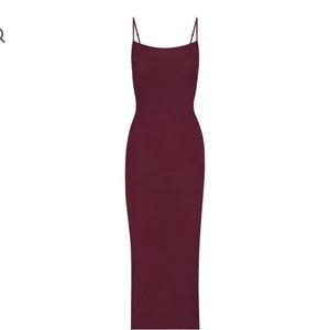 Skims Kim K. Soft lounge dress NWT large wine color